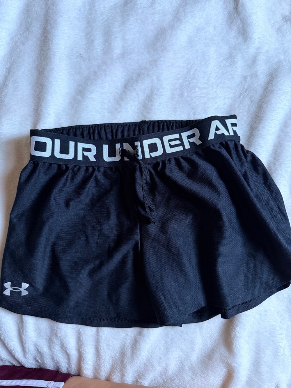 Under Armour Black Women's Logo Waist Athletic Shorts